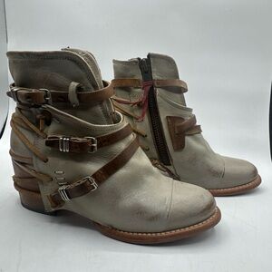 Freebird by Steven “Crue” Strappy Distressed Leather Boots In Ice Size 9